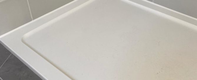 Sealant to shower tray